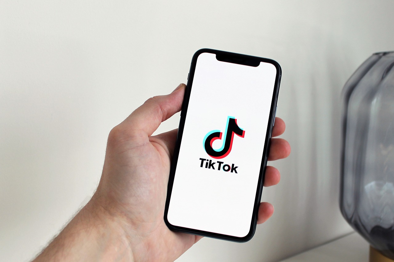 10 Cara Agar Video FYP di TikTok Adalah ...